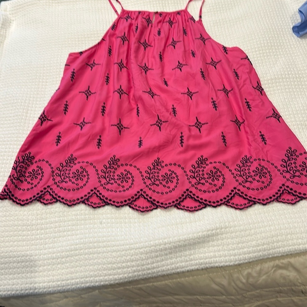 Crown & Ivy Pink Top with Black Embroidery